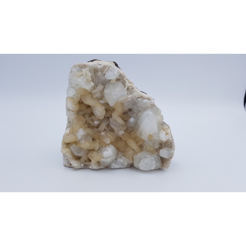 Stilbite et apophyllite 1